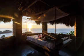 Beautiful Handcrafted 2 (+) Story Cliff-Side Dwelling with Sweeping Ocean Views - Image 2