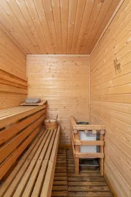 Chalet Avec Sauna, Magnifique vue et à 400m des Pistes - Image 2