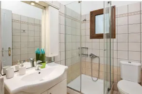 Villa Lefki Limni Retreat 300m from beach - Image 2