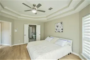 Modern 1-Story, 10mins from DFW Airport. Pets Welcome. Beautiful Neighborhood. - Image 5
