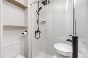 Apartment \"Dream\" with Balcony & Wi-Fi - Image 2