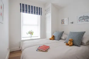 1 Cliftonville -  a duplex apartment that sleeps 6 guests  in 3 bedrooms - Image 5