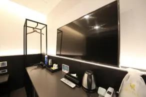 THE M HOTEL - Image 5
