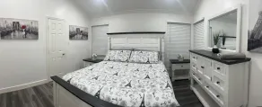 Very Nice and Comfy Airport Stay - Image 5