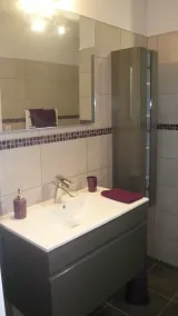 Chambres d'hôtes, B&B climatisées LA BORRELLIENNE - Image 3