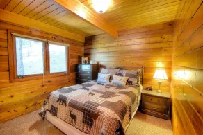 Treetops Cabin - Image 5