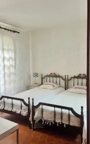 Beautiful villa with view 50 metres from the beach - Image 5