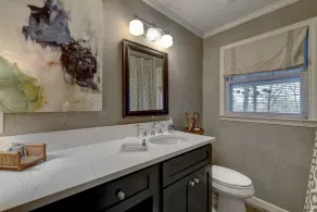 Estes Cottage: Cozy Mirror Lake Cottage w Screened Porch, Firepit | Pet Friendly - Image 4