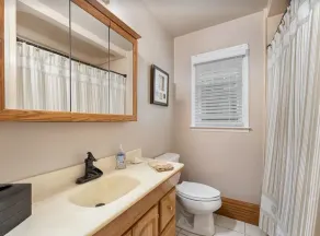 Perfect summer getaway in Hampton Bays. Last 2 weeks of Summer, still available! - Image 5