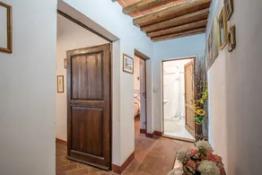 Holiday Apartment \"Bilocale Santolaio\" with Shared Pool & Wi-Fi - Image 3