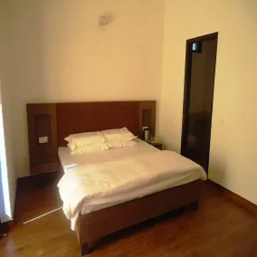 Barog Villa - Image 3