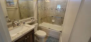 BEAUTIFUL GULF ACCESS DEEP CANAL HOME . - Image 2