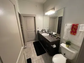 luxury condo near the galleria - Image 3