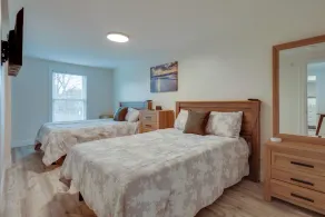 3 Mi to Main Street: Newly Renovated Wareham Apt! - Image 4