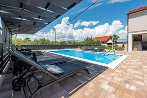 Villa Silentium, rural area, heated pool, volleyball court, children's playground - Image 5