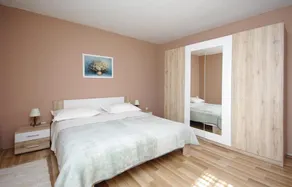 Awesome home in Cista Velika - Image 5