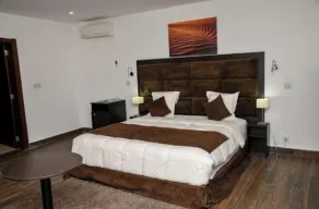 RESIDENCE QUATRE SAISON - Image 4