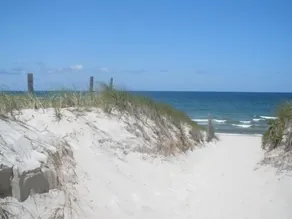 Verkligen antika Cape Cod-hus med egen strand vid Scargo-sjön nära viken - Image 3