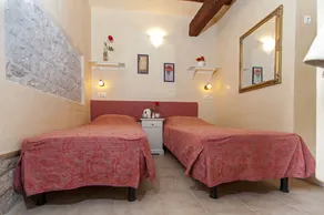 Guest house SOTTO I VOLTI Centro Storico - Image 3