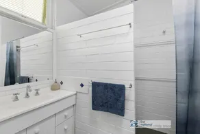 Honeysuckle Grove, Beach Unit in Silverleaves. - Image 2