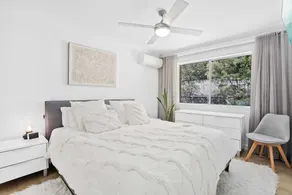 Hillside in the heart of Burleigh! - Image 5