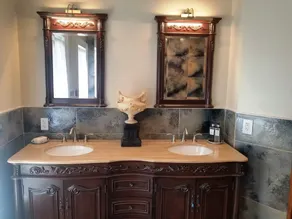 Gorgeous Historical 6 bdrm House close to vineyards and breweries, - Image 4