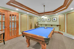 Mountain Bliss: Cozy Solitude Condo, Heated Pool and Hot Tub, Game Room, Parking, Patio, Fireplace! - Image 2