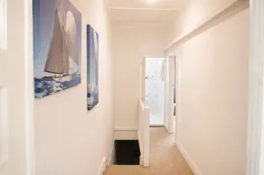 Homy Apartment In Trendy Haberfield - Image 2
