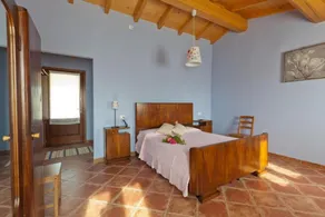 Room 'Quadrupla Comfort 2' with Shared Terrace, Wi-Fi and Air Conditioning - Image 3
