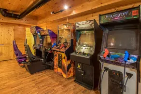 Moose Hollow Lodge - Image 2