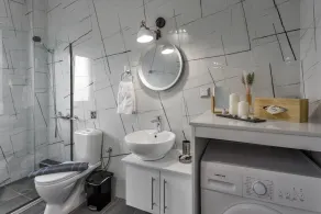 Semes Luxury Apts by Estia - Image 4