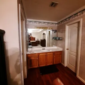 Awesome location, great parking, with a park in our backyard - Image 3