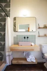 Hues Casita - Airy Studio Near U of A - Image 5