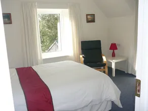 Traditionella hus i en ekologisk gård .Fishing till floden, sjö och hav. - Image 4