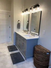 Furnished Rental Bend Oregon – 1BR Walk to Old Mill & Downtown, Pet Friendly - Image 3