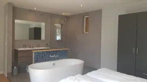 Luxurious vacation villa for 10 people with heated pool and sauna in a dream location - Image 2