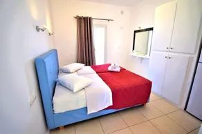 Fantastic studio apartment for 2 people, with - Image 3