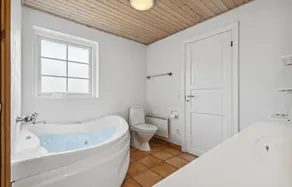 Superbe maison de 3 chambres à Tarm - Image 4