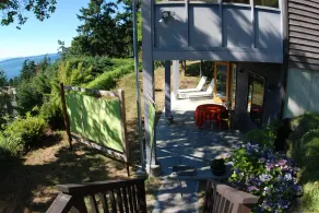\"The Lookout\" patio avec vue privée, 2 pâtés de maisons de la plage, sans frais de nettoyage, pour 2 personnes - Image 5