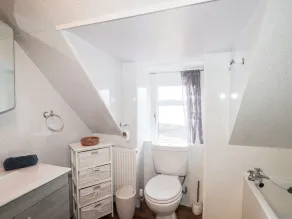 Jubilee Cottage, UIG - Image 3