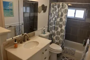 Awesome 1BR located in the heart of Sea Isle! - Image 3