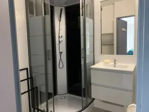 Appartement lumineux à Bouzigues, plage à 50m, jardin et parking - Image 2