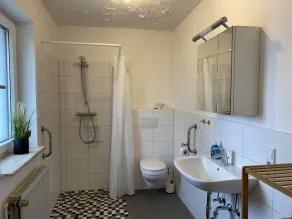 Freshly renovated and quiet vacation apartment on the ground floor in Burhave - Image 2