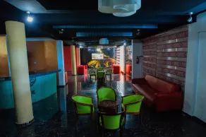 Crystal Rose Ambassador Hotel - Image 3