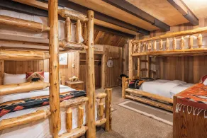Chalet 11 by Mammoth Mountain Chalets - Image 4