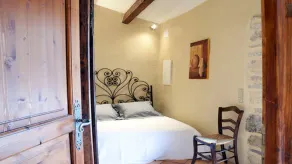 Suite Margot, charming cottage for couples with swimming pool - Image 2