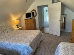 Oceanside, Oversized Cape-Rent Sunday to Sunday in beautiful Brant Beach - Image 4