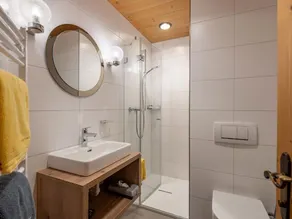 Stitz App.2 Schlafr.2bäder Du. Badew. W - Ferienwohnungen \"kober\" - Image 3