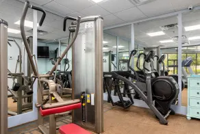 DOUBLE FLAT STUDIO - UNIVERSAL STUDIOS & INTERNATIONAL DRIVE - Image 2