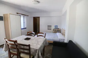 Moratika Farmhouse - Image 2